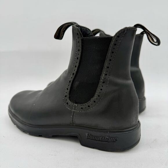 Blundstone Classic Black Leather Pull-On Chelsea Boots Women's Size 8.5 - Picture 5 of 8